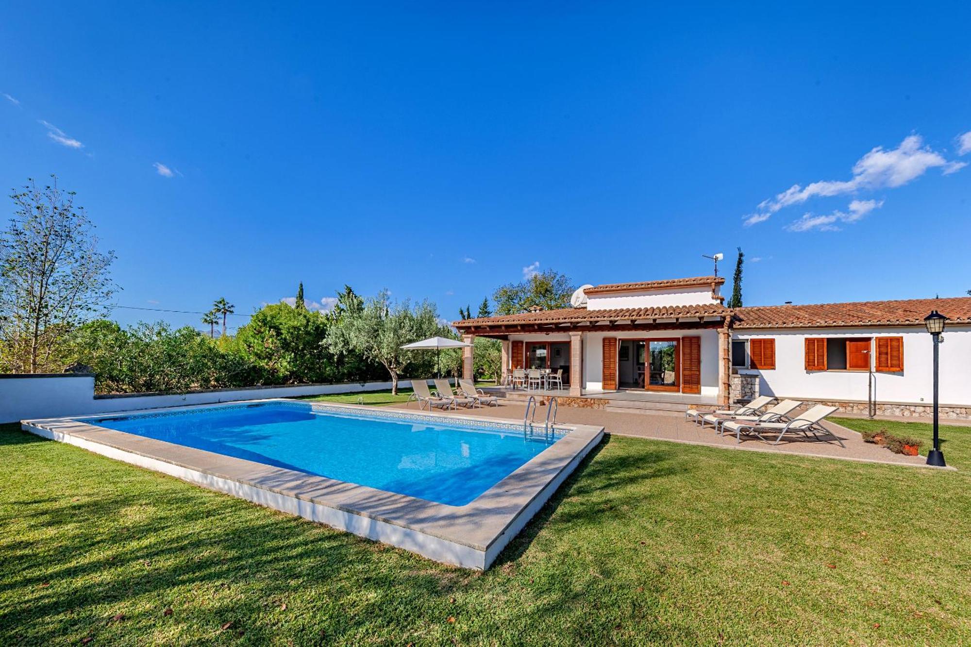 Beach Villa Can Carles By Sealand Villas Порт де Пойенса Екстериор снимка